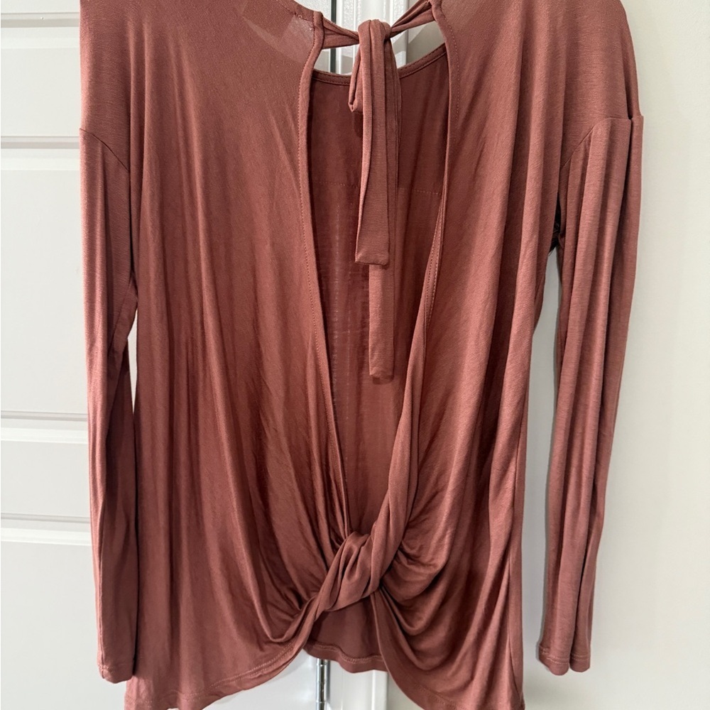 NWT Daytrip Dusty Rose Lace Long Sleeve Twist Hem Top Small Boho B2C Going Out
